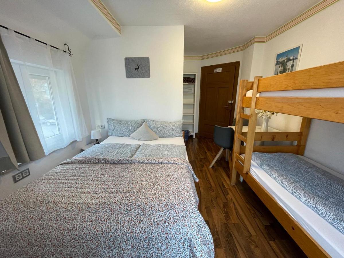 House La Neuschwanstein Blick - Budget City Hotel Füssen Dış mekan fotoğraf
