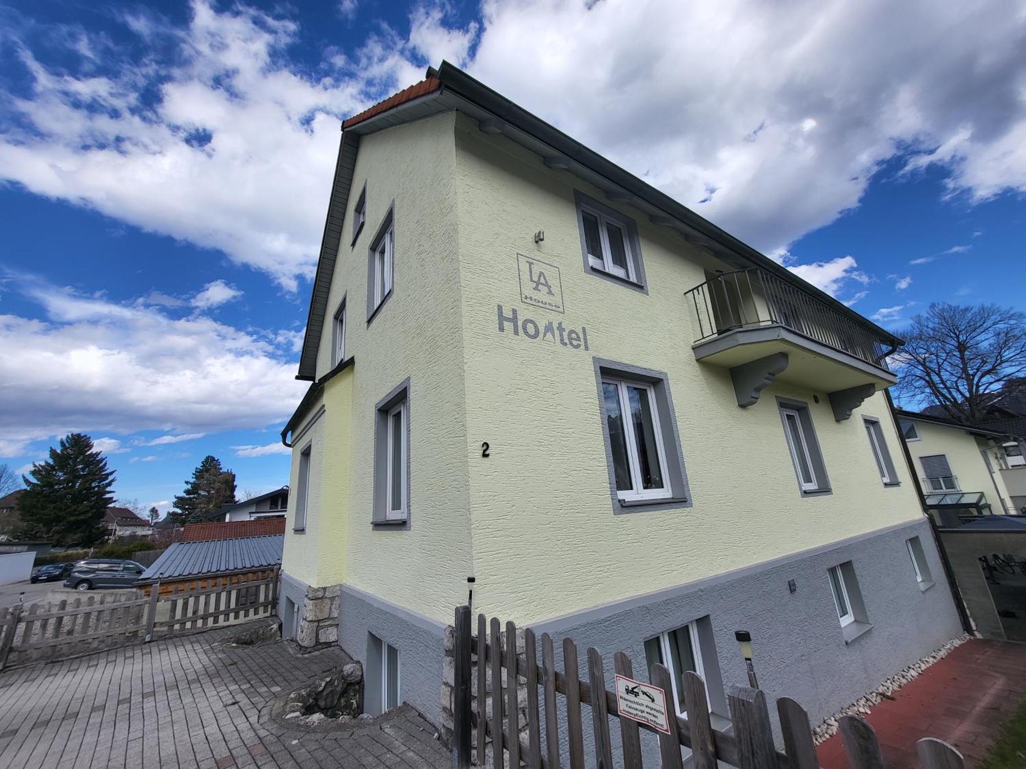 House La Neuschwanstein Blick - Budget City Hotel Füssen Dış mekan fotoğraf